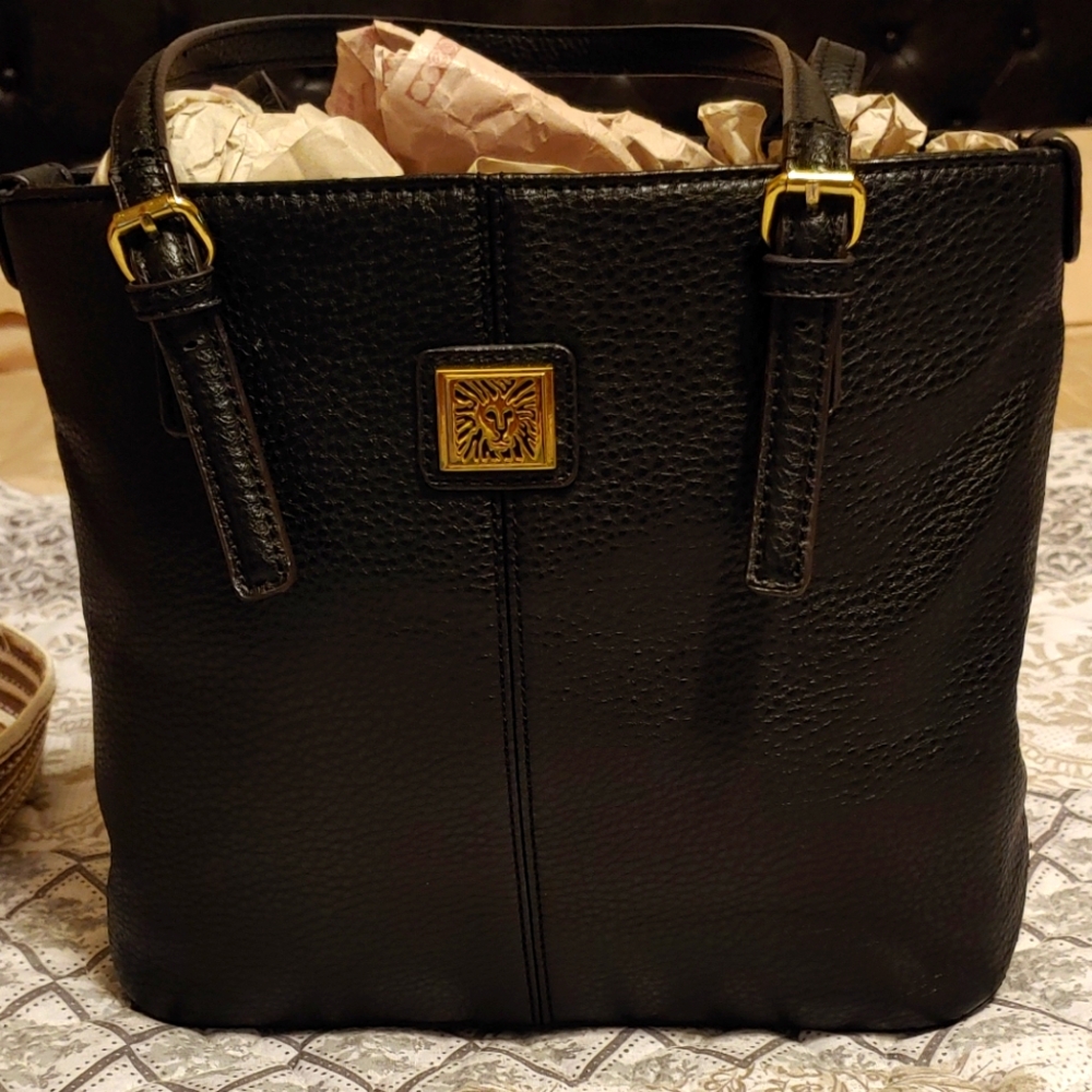 Anne Klein purse